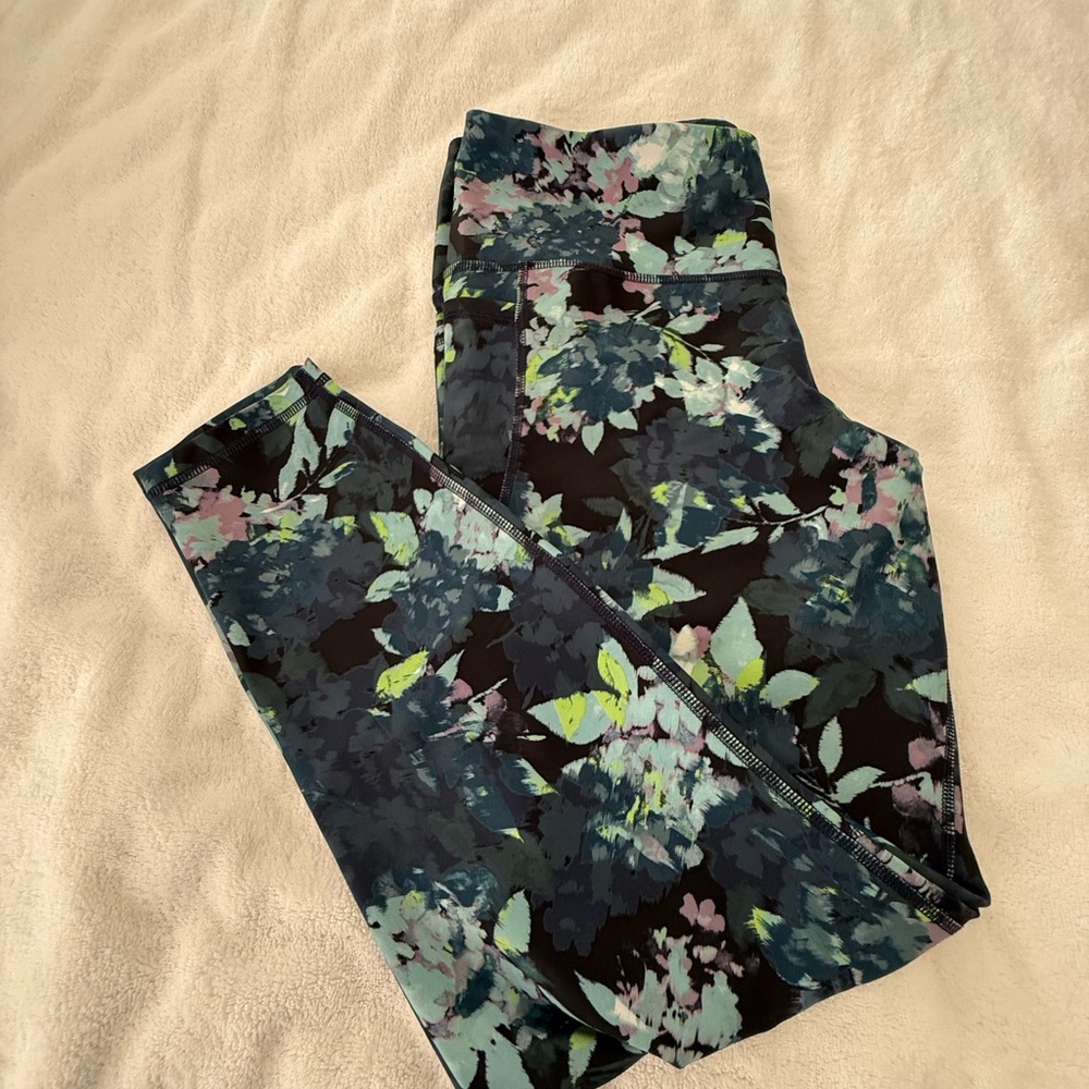Old Navy Floral Leggings - Black and Green